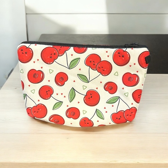 Cherry Print Zipper Makeup Bag – Waterproof Polyester - Picture 4 of 4